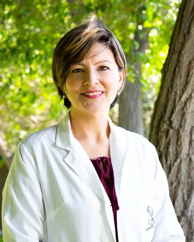 Patient taking a pre-screening health quiz